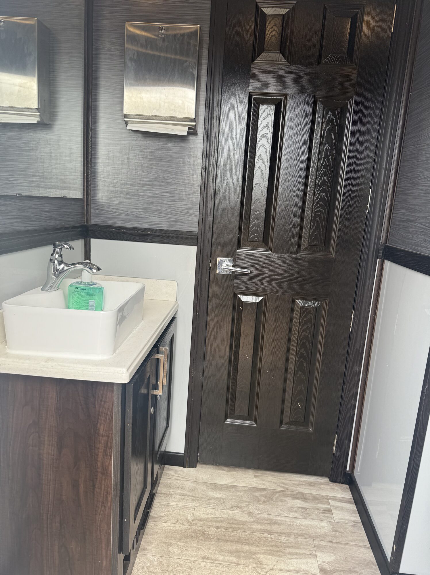 T-10 Sink